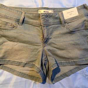 Hollister Women's Light Blue Jean Shorts